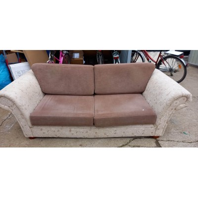 Fix kanapé bézs-barna színösszeállításban